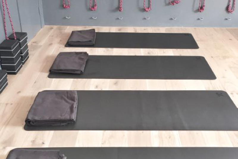 Yoga & Pilates School  